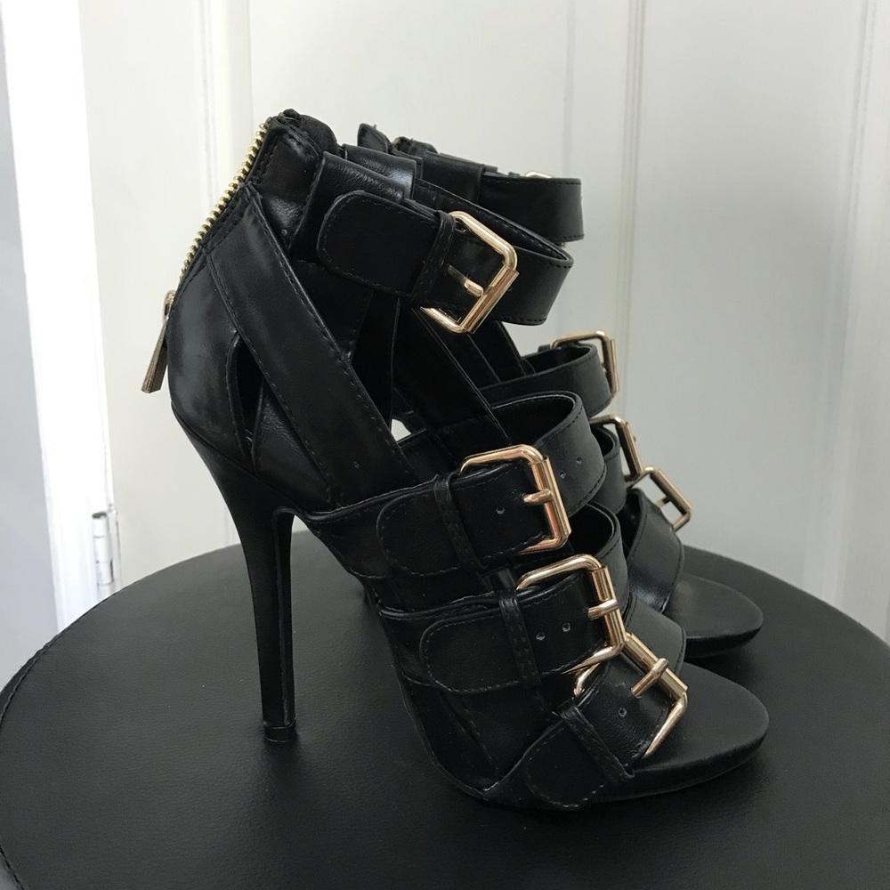Black heels!